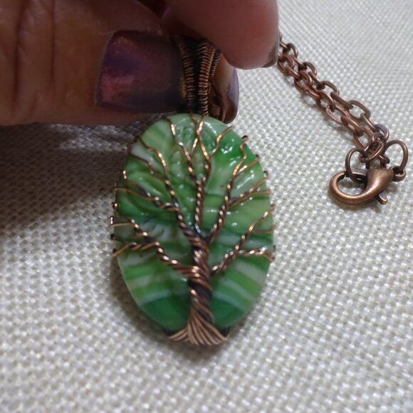 Rustic GREEN BOTSWANA AGATE Handmade COPPER WIRE-WRAPPED TREE Pendant/Chain 187C - Picture 3 of 3